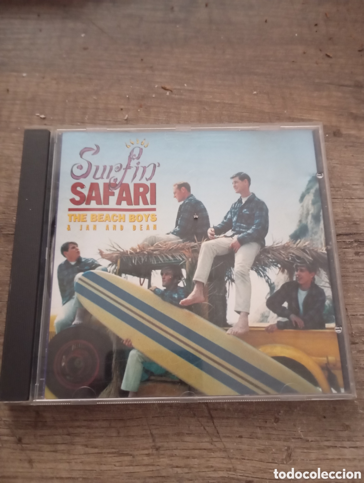 CDs de m&uacute;sica: CD. Beach boys. Surfin safari