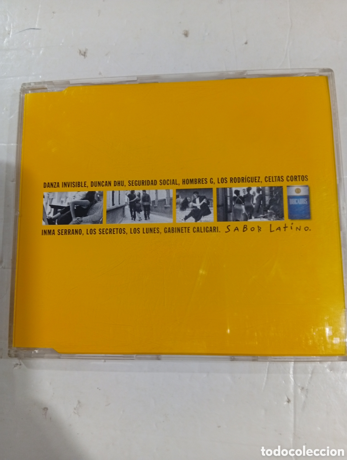 CDs de m&uacute;sica: Sabor latino Danza Invisible, Duncan Dhu, Celtas Cortos...