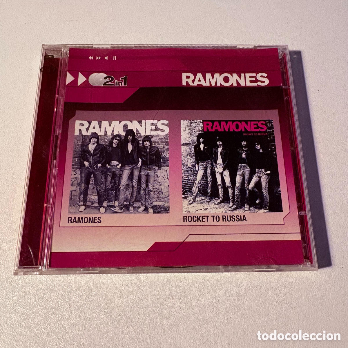CDs de m&uacute;sica: doble cd ramones rocket to russia