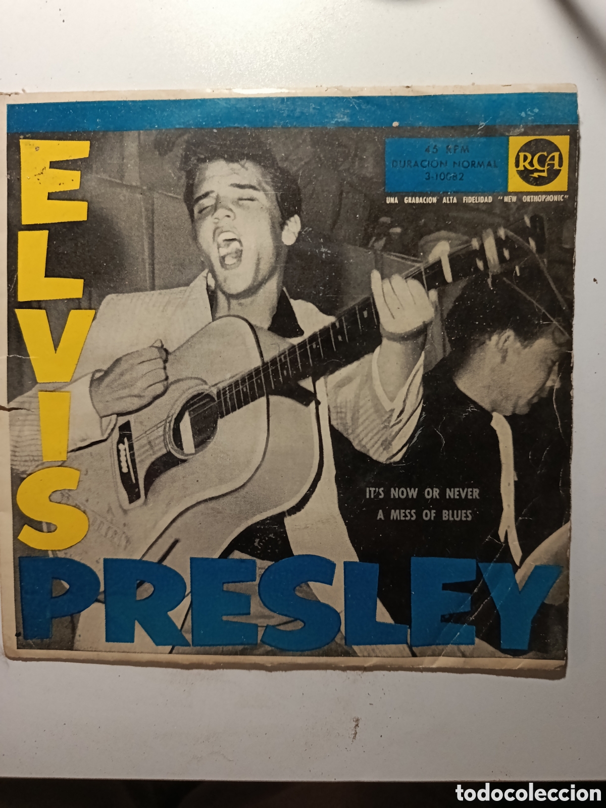 CDs de m&uacute;sica: Elvis Presley &ndash; It's Now or Never / A Mess of Blues &ndash; Vinilo EP RCA antiguo