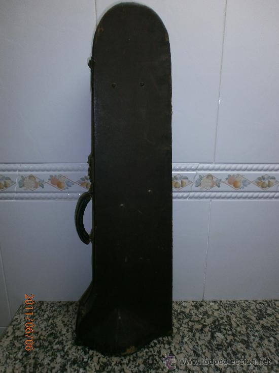 M&uacute;sica de colecci&oacute;n: ANTIGUA MALETA PARA GUARDAR INSTRUMENTO
