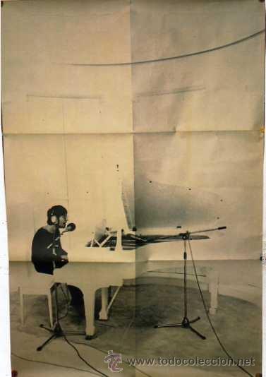 M&uacute;sica de colecci&oacute;n: Cartel original. The Beatles, John Lenon Photo by Peter Fordham.