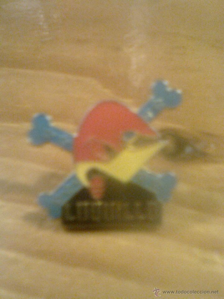 M&uacute;sica de colecci&oacute;n: Loquillo - Los singles - Chapa pin original promo troquelado - 2 cms (1984)