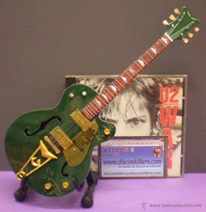 Musica di collezione: Guitarra Bono - U2. Irish Falcon. Serigrafiada.