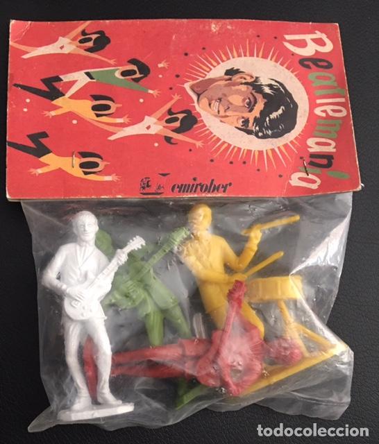 M&uacute;sica de colecci&oacute;n: mu&ntilde;ecos figuras de plastico de los beatles the beatles BEATLEMANIA
