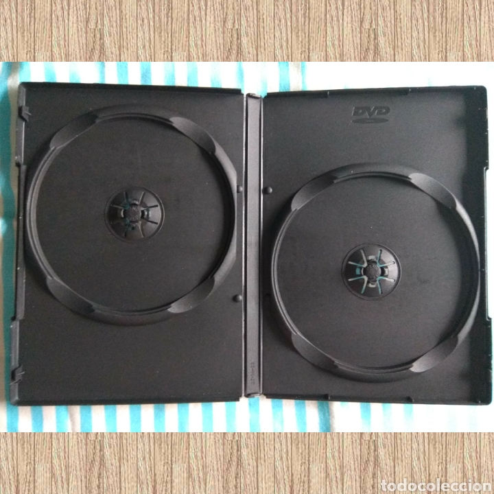 Musica di collezione: ~ SET LOTE TRES CAJAS VAC&Iacute;AS DVD O CD DOBLE ~