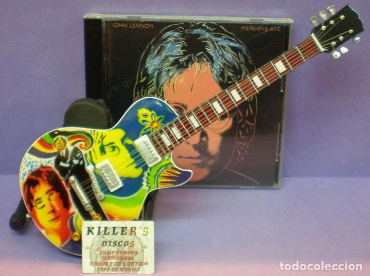 M&uacute;sica de colecci&oacute;n: Guitarra John Lennon Color - Tributo al componente de Beatles