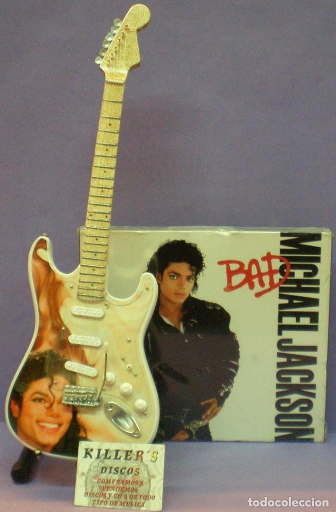 M&uacute;sica de colecci&oacute;n: Guitarra Michael Jackson - Tributo al cantante - Serigrafiada.