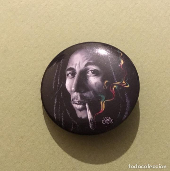 M&uacute;sica de colecci&oacute;n: Antigua chapa solapa bob marley - Foto 1