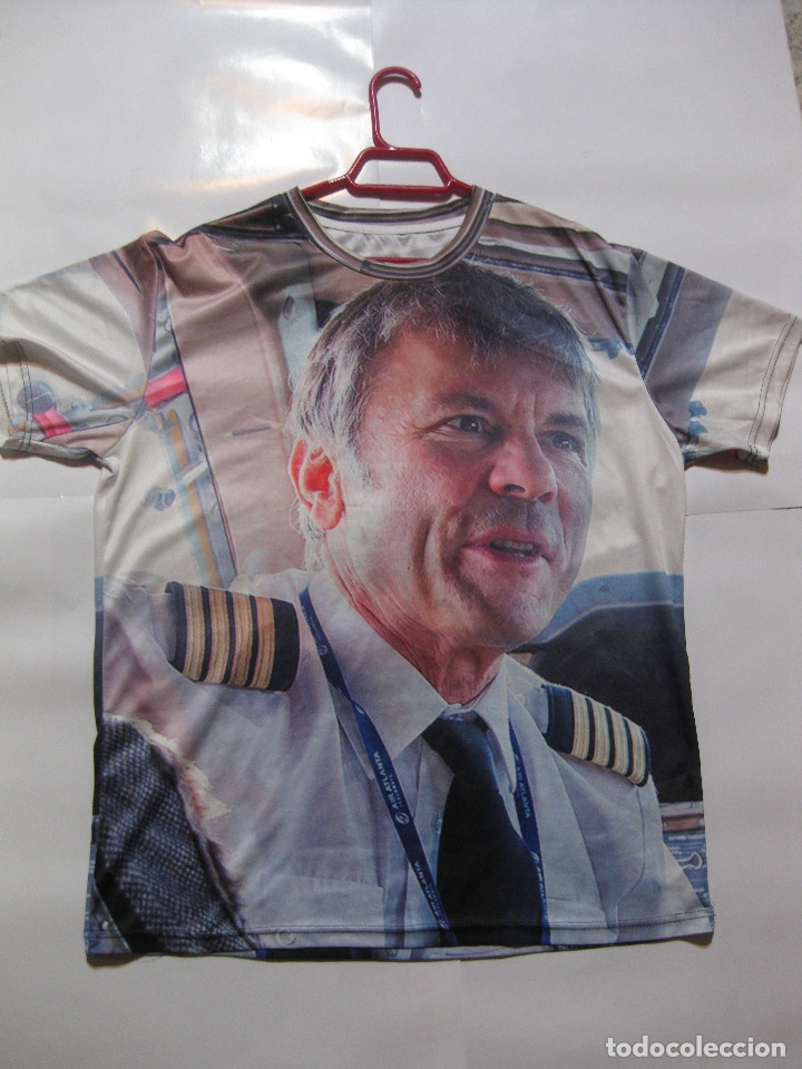M&uacute;sica de colecci&oacute;n: CAMISETA .BRUCE DICKINSON EN EL BOEING 747-400. ED FORCE ONE IRON MAIDEN.GIRA BOOK OF SOULS. RARA