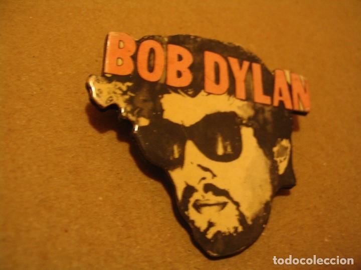 M&uacute;sica de colecci&oacute;n: CHAPA PIN BADGE VINTAGE BOB DYLAN INFIDELS RAR&Iacute;SIMA