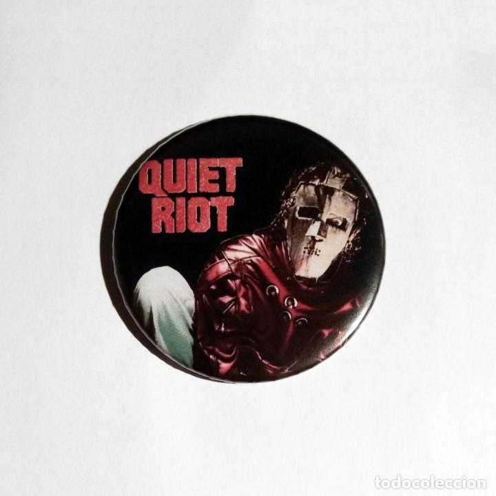 Collectible Music: QUIET RIOT - METAL HEALTH IM&Aacute;N NEVERA 59MM - HARD ROCK HEAVY METAL