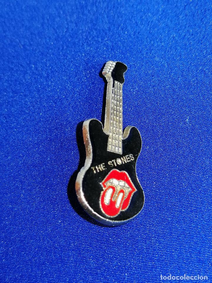 M&uacute;sica de colecci&oacute;n: PIN THE ROLLING STONES- GUITARRA - Foto 1