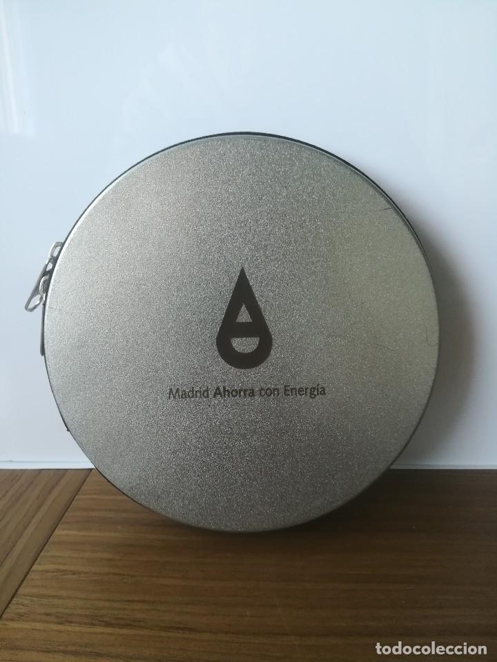 Musiksammlung: PORTA CD Y DVD DISCOS MADRID AHORRA CON ENERGIA