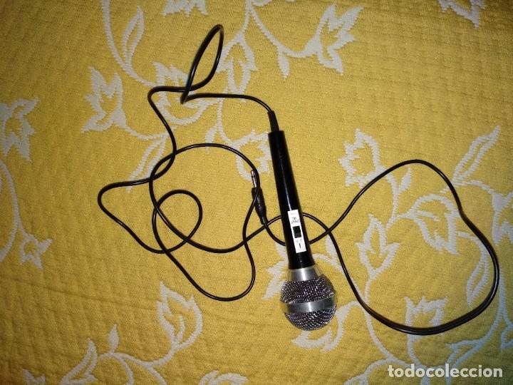 M&uacute;sica de colecci&oacute;n: Micr&oacute;fono vintage antiguo - Foto 2