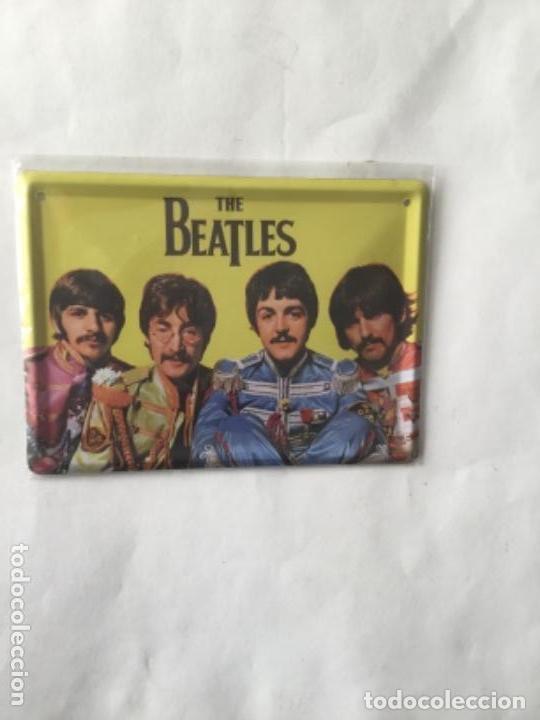 M&uacute;sica de colecci&oacute;n: The beatles- plaquita met&aacute;lica 11x8 cm