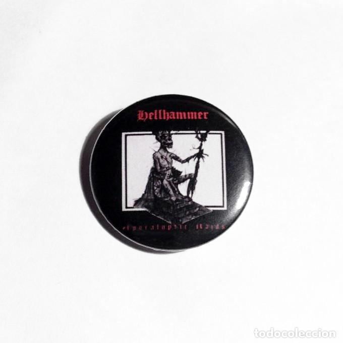 M&uacute;sica de colecci&oacute;n: HELLHAMMER - APOCALYPTIC RAIDS CHAPA 31mm (CON IMPERDIBLE) -THRASH METAL BLACK METAL