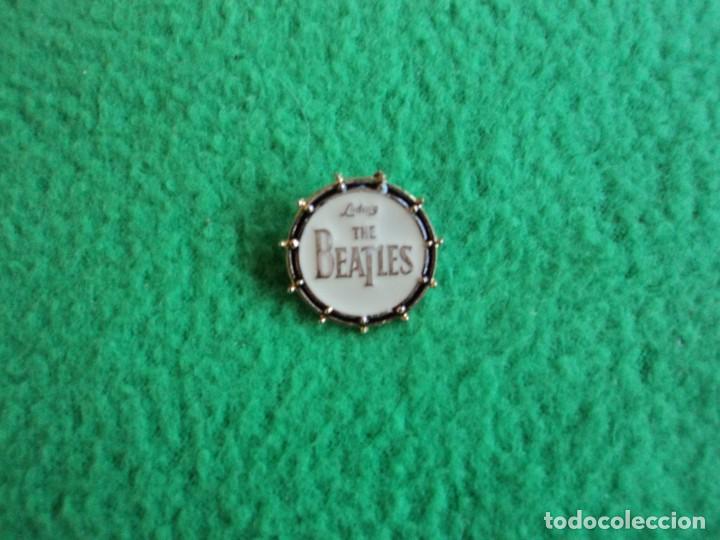 M&uacute;sica de colecci&oacute;n: THE BEATLES: PIN DE METAL EN DORADO MUY BUENA CALIDAD- NUEVO COLECCIONISTAS