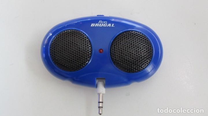 Collectible Music: MINI ALTAVOZ CON PUBLICIDAD DE RON BRUGAL. NUEVO CON SU ESTUCHE.