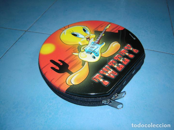 Musique de collection: Estuche met&aacute;lico para CD's Piol&iacute;n