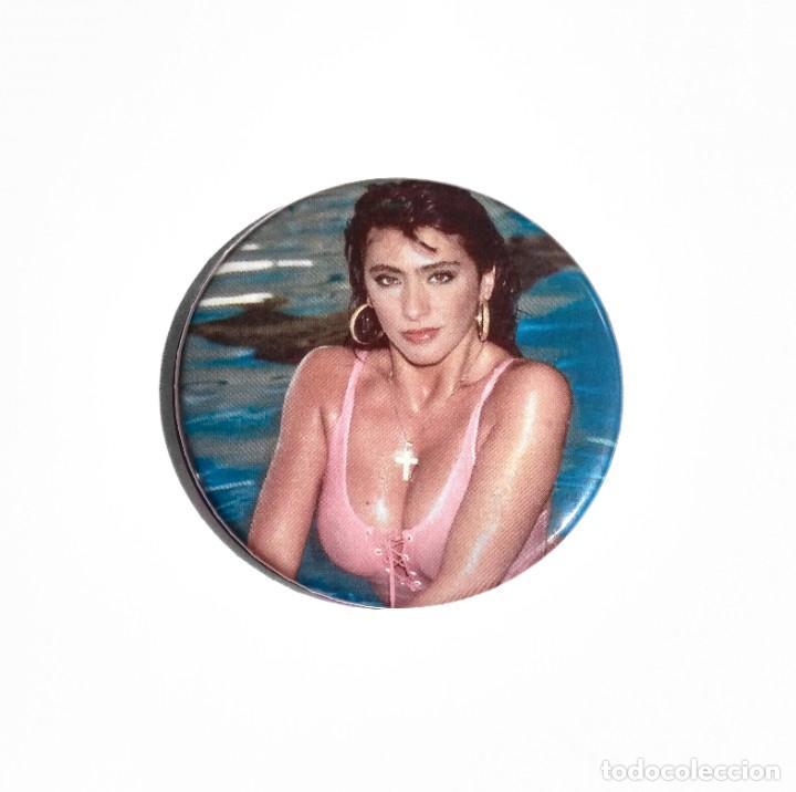 M&uacute;sica de colecci&oacute;n: SABRINA SALERNO - IM&Aacute;N NEVERA 59MM