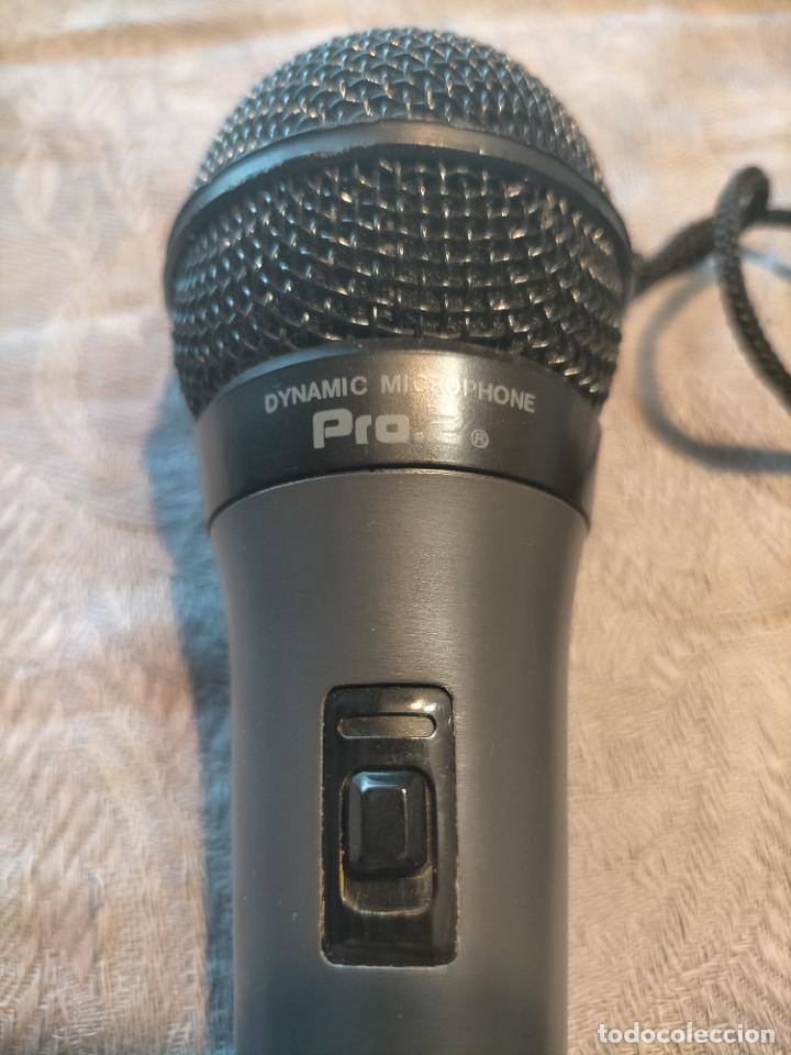 M&uacute;sica de colecci&oacute;n: DOS MICROFONOS CON BOLSA DYNAMIC MICROPHONE PRO.2 CABLEADO PARA UNO AKG PROFESIONAL - Foto 5