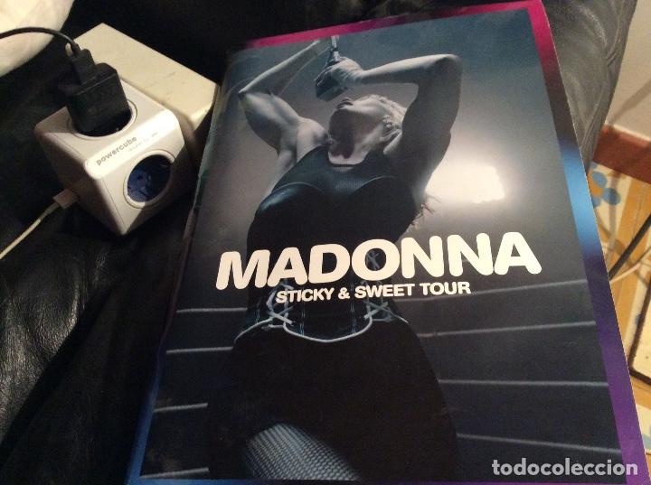 M&uacute;sica de colecci&oacute;n: Madonna - Tour Book Sticky & Sweet Tour