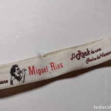 Música de colección: CINTA PARA EL PELO GIRA 1983 - MIGUEL RIOS - EL ROCK DE UNA NOCHE DE VERANO - MERCHAN OFICIAL. Lote 303788513