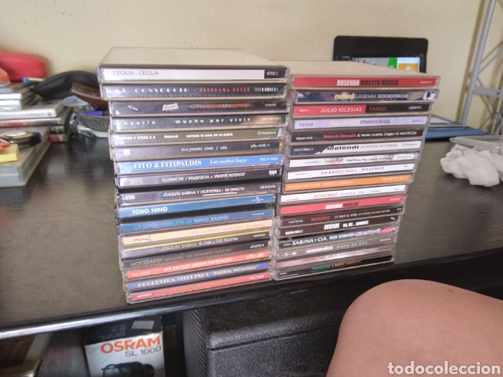Musica di collezione: Lote de caratulas de CDs de cantantes espa&ntilde;oles.