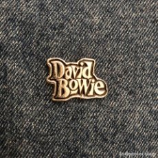 Música de colección: DAVID BOWIE PIN DAVID BOWIE METALICO ESMALTADO 2.5X1.5 CMS. NUEVO SIN USO