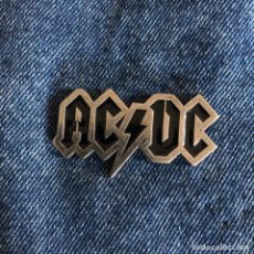 Música de colección: PIN METALICO ESMALTADO AC/DC ACDC AC DC DOBLE CIERRE