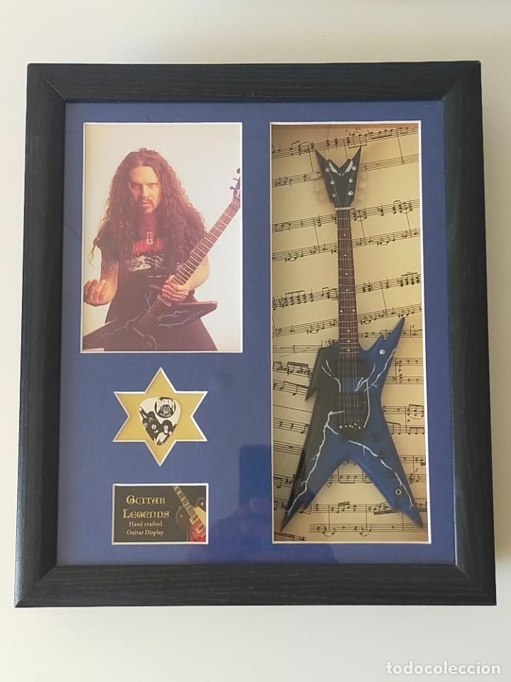 M&uacute;sica de colecci&oacute;n: PANTERA - GUITAR LEGENDS HAND CRAFTED GUITAR DISPLAY - CUADRO (34X29) CON GUITARRA Y PUA
