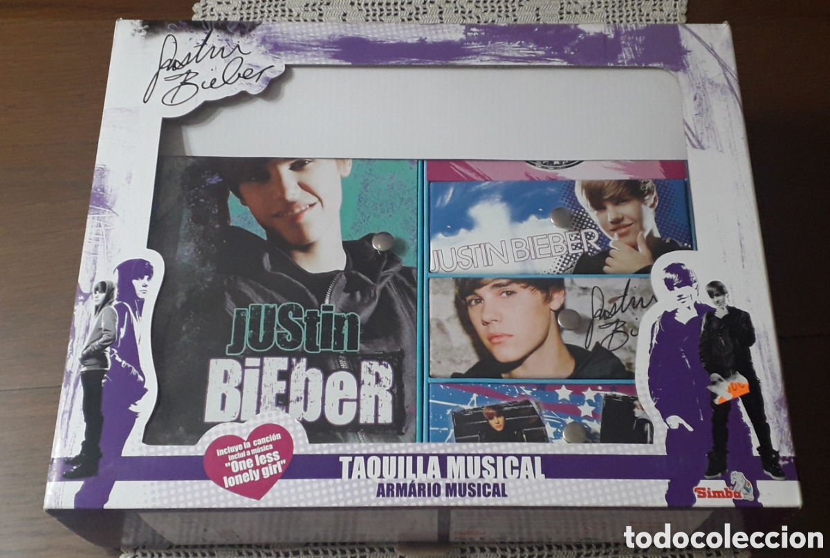 Musique de collection: JUSTIN BIEBER TAQUILLA MUSICAL 2011 SIMBA PAROMOUNT PICTURES