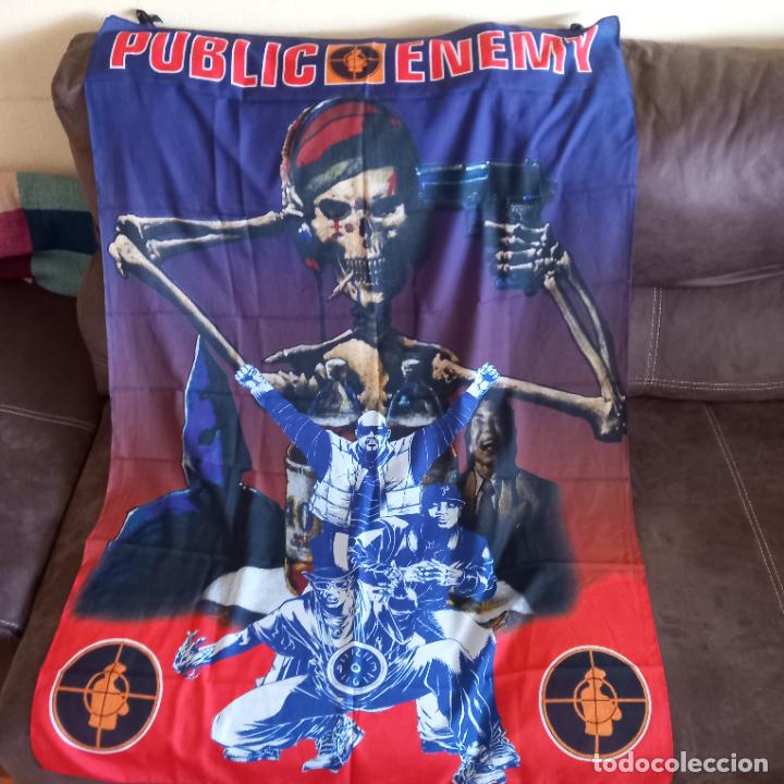 M&uacute;sica de colecci&oacute;n: Bandera PUBLIC ENEMY nueva 140 x 97 cm aprox