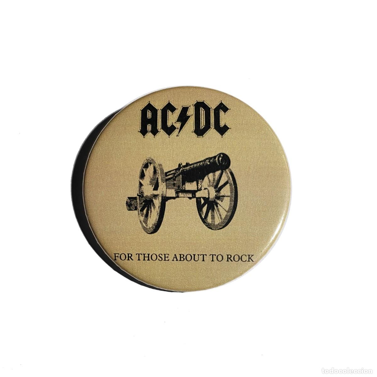 M&uacute;sica de colecci&oacute;n: AC/DC - FOR THOSE ABOUT TO ROCK ABREBOTELLAS 59mm (CON IM&Aacute;N PARA NEVERA) - HARD ROCK