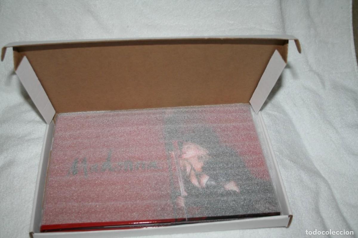 M&uacute;sica de colecci&oacute;n: Madonna Rebel Heart Tour Book/Edici&oacute;n Limitada/Nuevo + Bolso + Insignia VIP 2015-