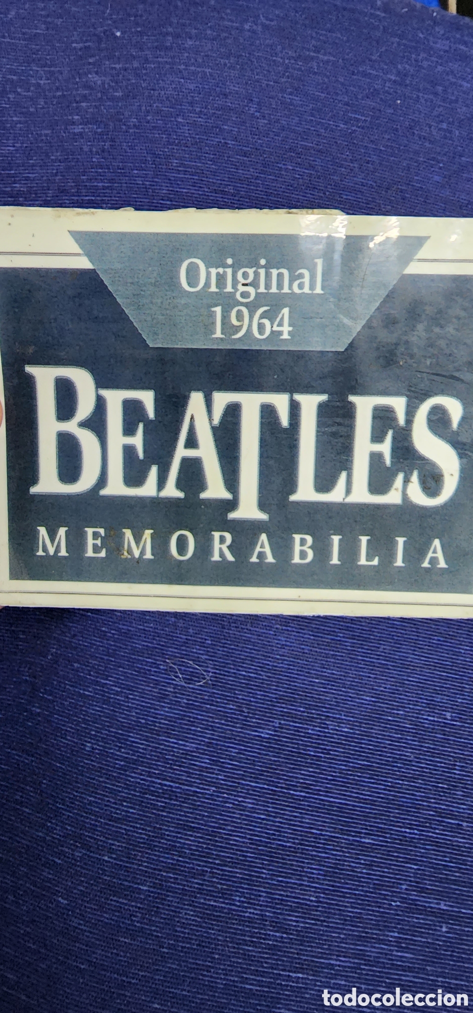 Collectible Music: THE BEATLES: LAPICERA ORIGINAL N.E.M.S 1964 MEMORABILIA U.S.A ORIGINAL c/CABEZAS en METAL-PIEZA LIBR