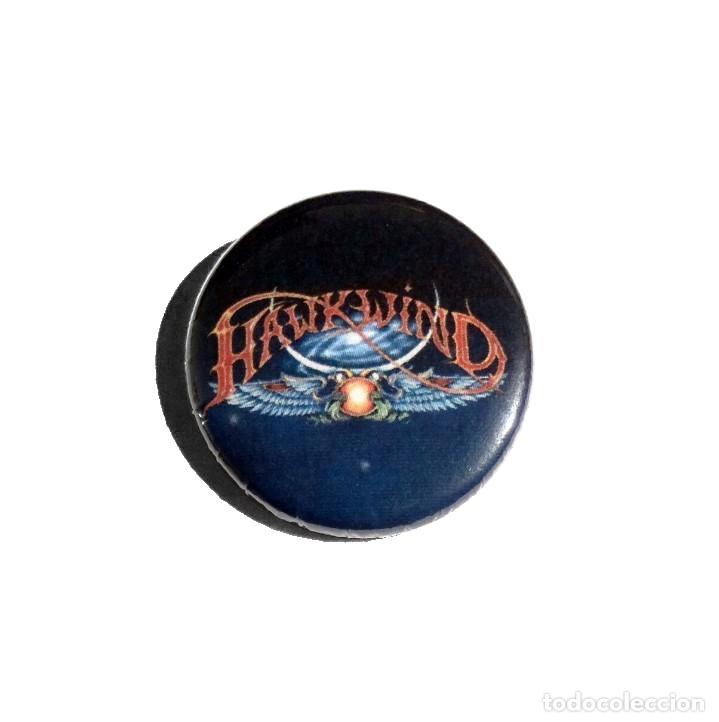 M&uacute;sica de colecci&oacute;n: HAWKWIND - LOGO CHAPA 31mm (CON IMPERDIBLE) - ROCK PROGRESIVO ROCK PSICOD&Eacute;LICO