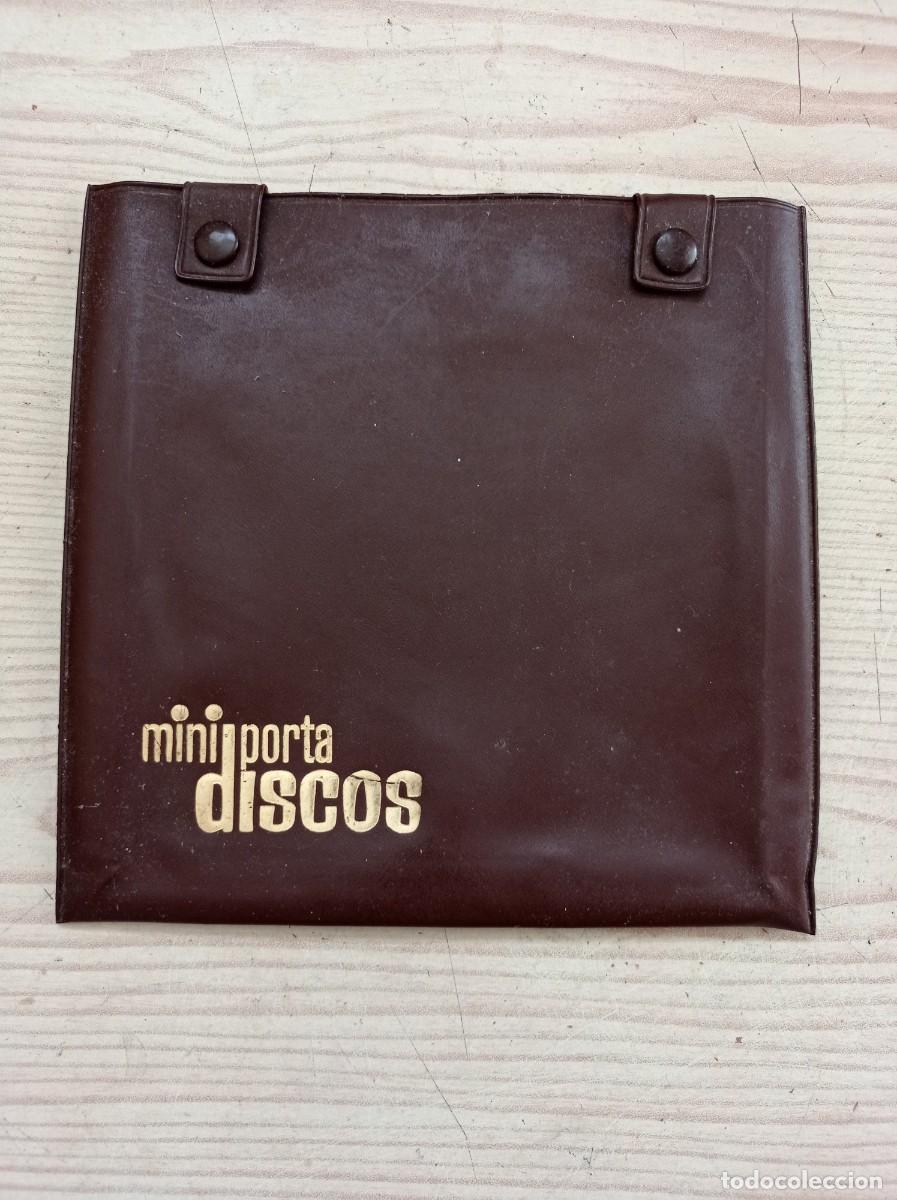 Collectible Music: Mini Porta Discos Bolsita Para Llevar Singles