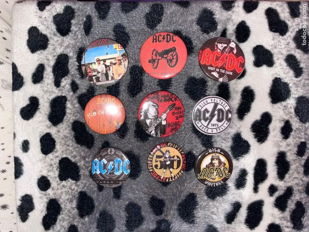 M&uacute;sica de colecci&oacute;n: Parche Bordado y 9 chapas de ACDC - Foto 3