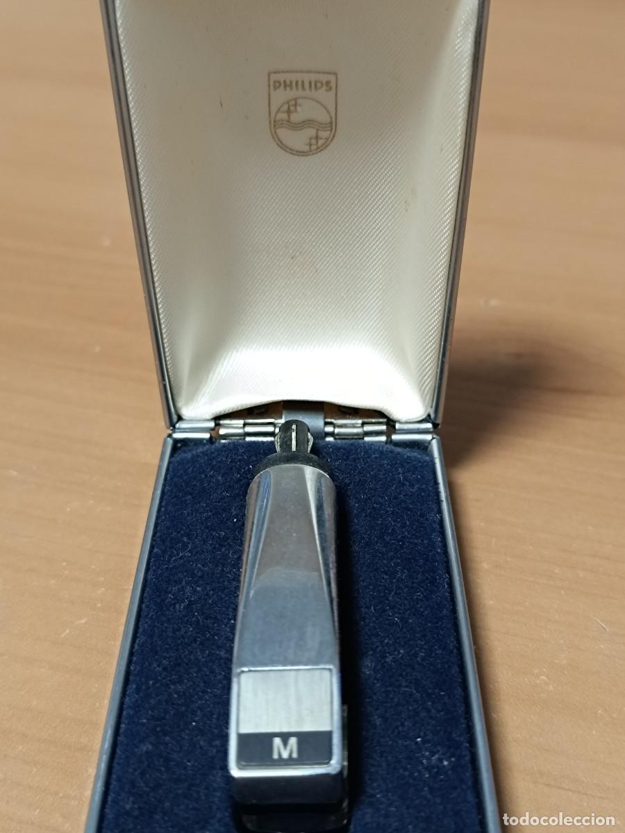 M&uacute;sica de colecci&oacute;n: ANTIGUA ABUJAA DE TOCADISCOS PHILIPS, CON SU ESTUCHE - Foto 12