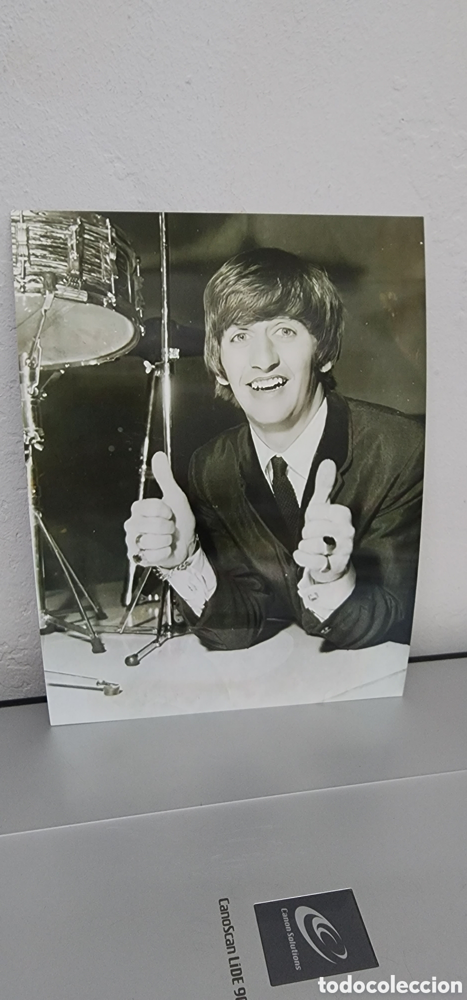 M&uacute;sica de colecci&oacute;n: THE BEATLES : RINGO STARR CURIOSA FOTO CON SU BATERIA , 1964 EXCELENTE PIEZA MURO BEA