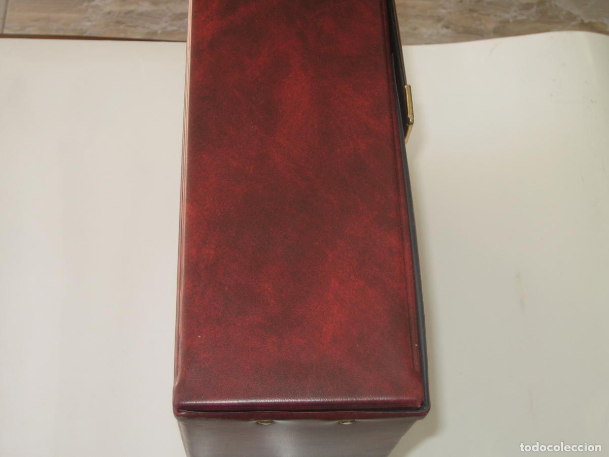 M&uacute;sica de colecci&oacute;n: DISCOFERTA - MALETIN PARA DISCOS DE VINILO LPS - CABEN 30 APROX. - Foto 2
