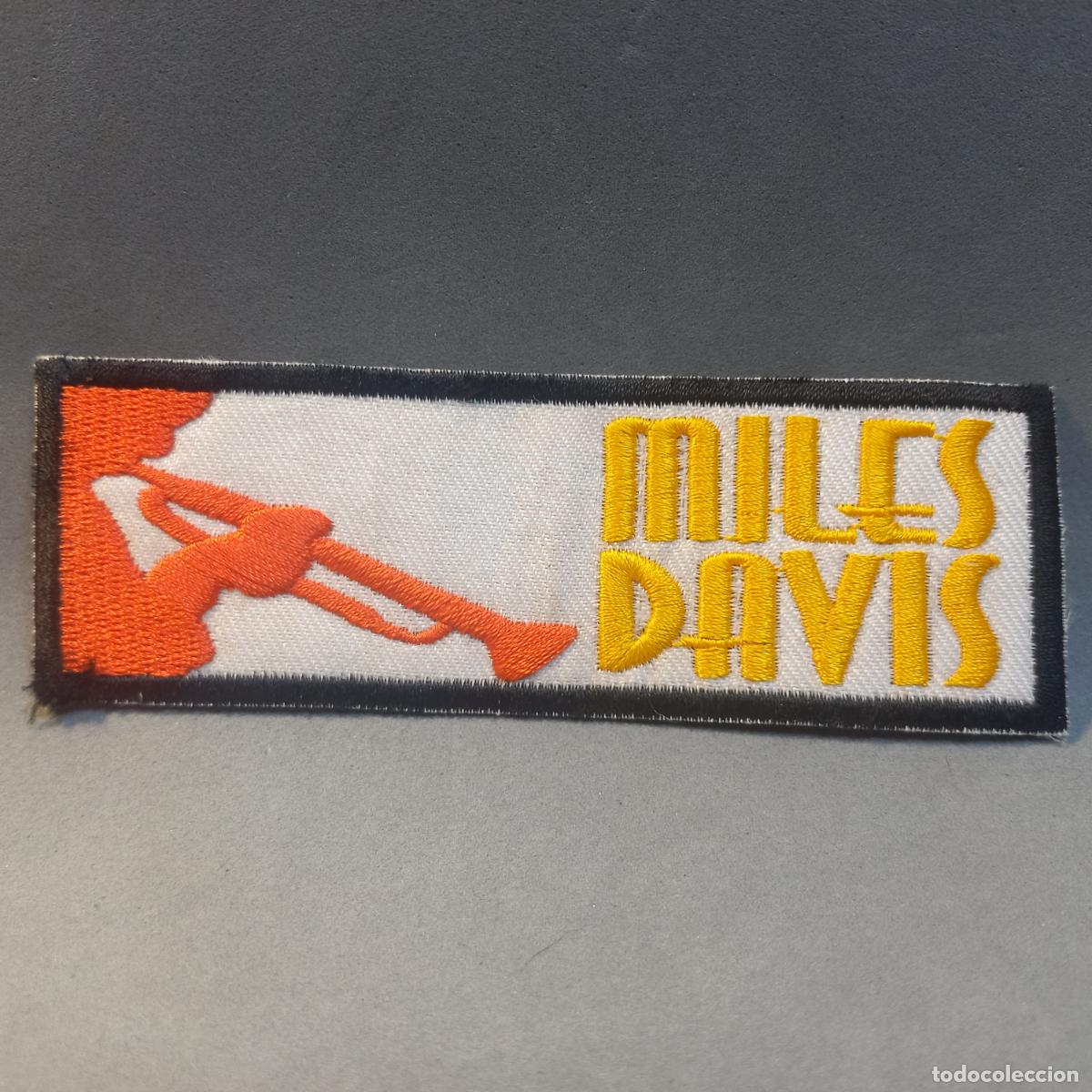 M&uacute;sica de colecci&oacute;n: Antiguo parche bordado. MILES DAVIS. - Foto 1