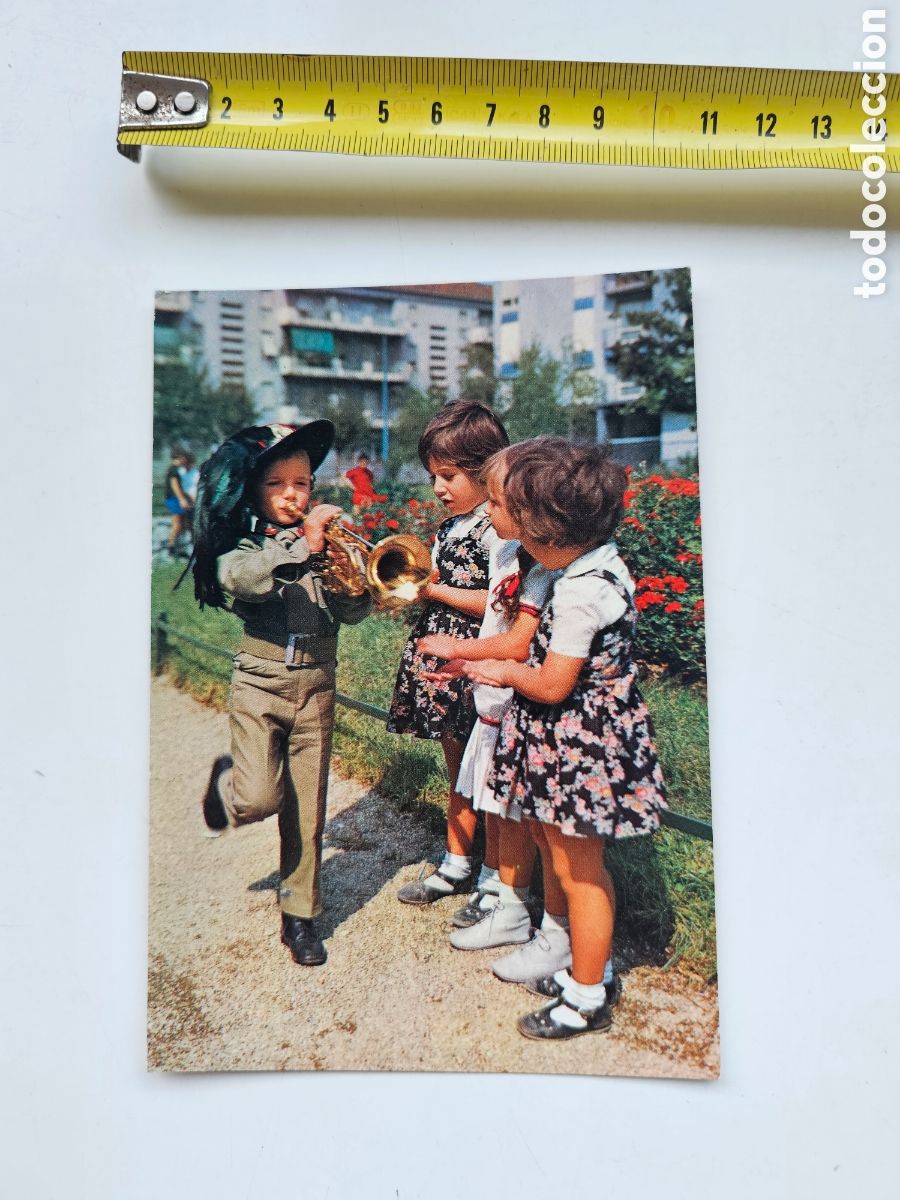 M&uacute;sica de colecci&oacute;n: Postal de ni&ntilde;o tocando trompeta de 1965, - Foto 2