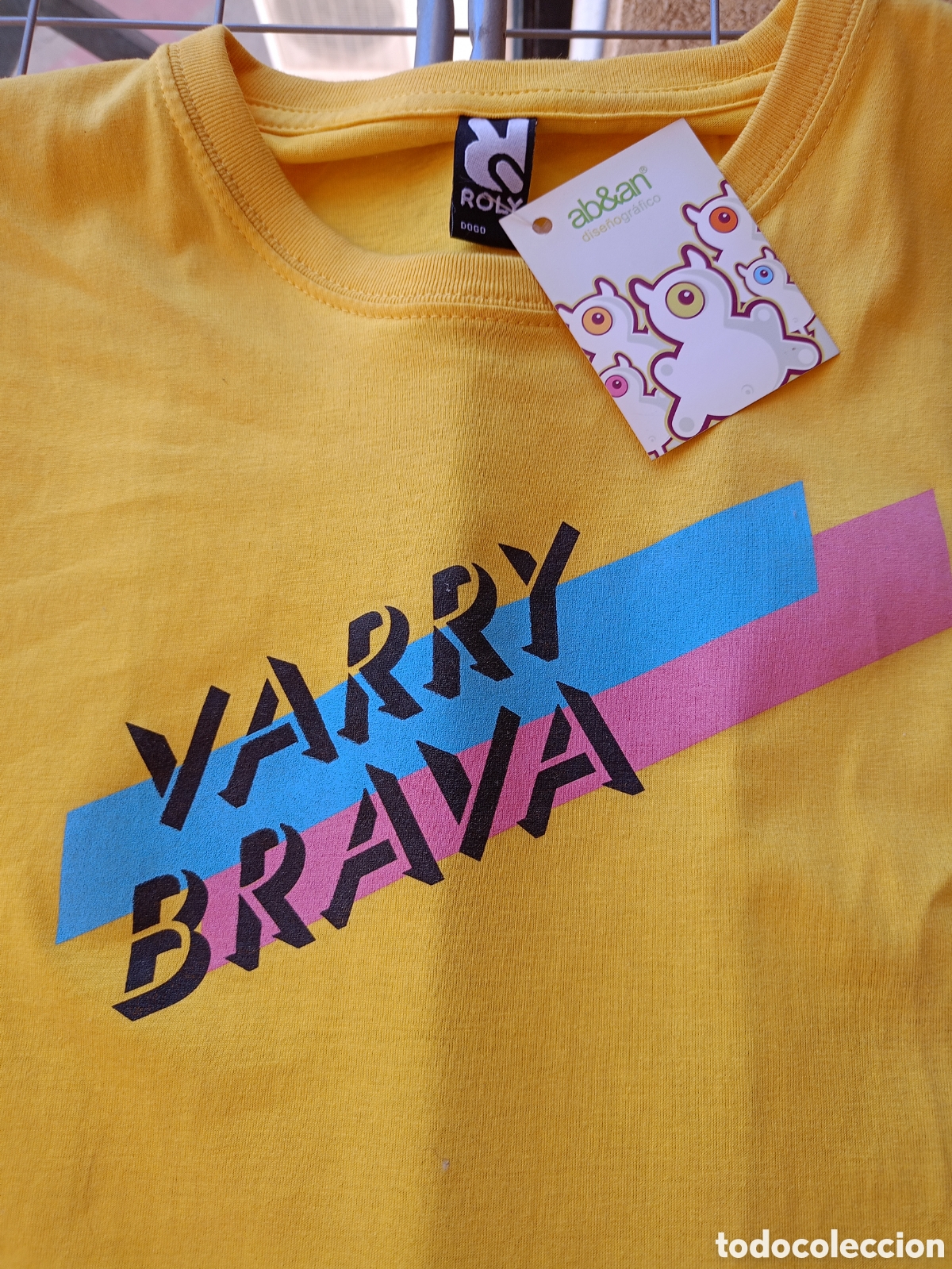 M&uacute;sica de cole&ccedil;&atilde;o: CAMISETA GRUPO VARRY BRAVA