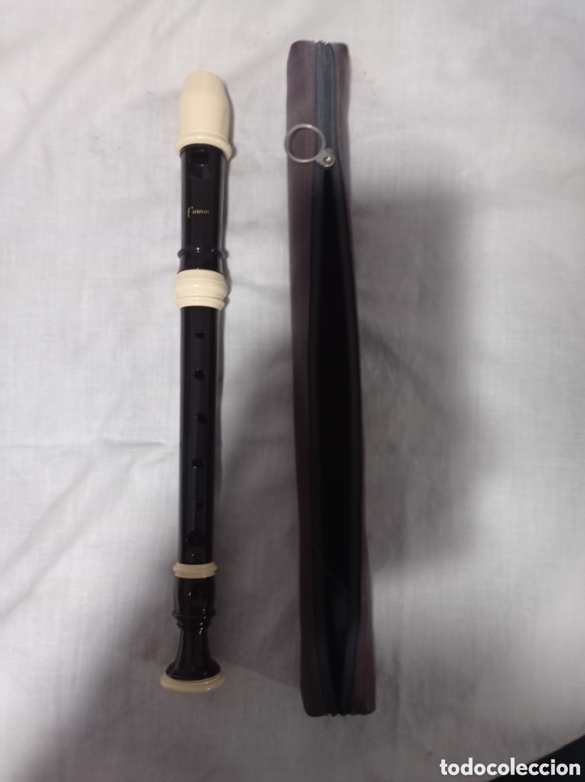 M&uacute;sica de colecci&oacute;n: Fluta de baquelita con su estuche - Foto 1
