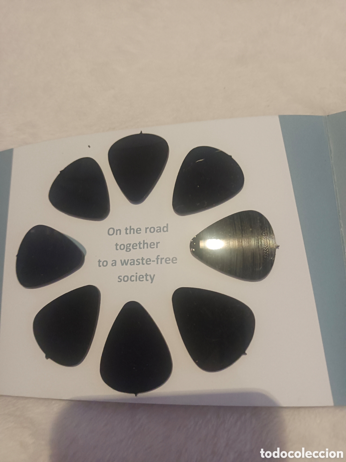 M&uacute;sica de cole&ccedil;&atilde;o: Picks de guitarra reciclados de vinilos - Vinyl guitar picks - 8 piezas