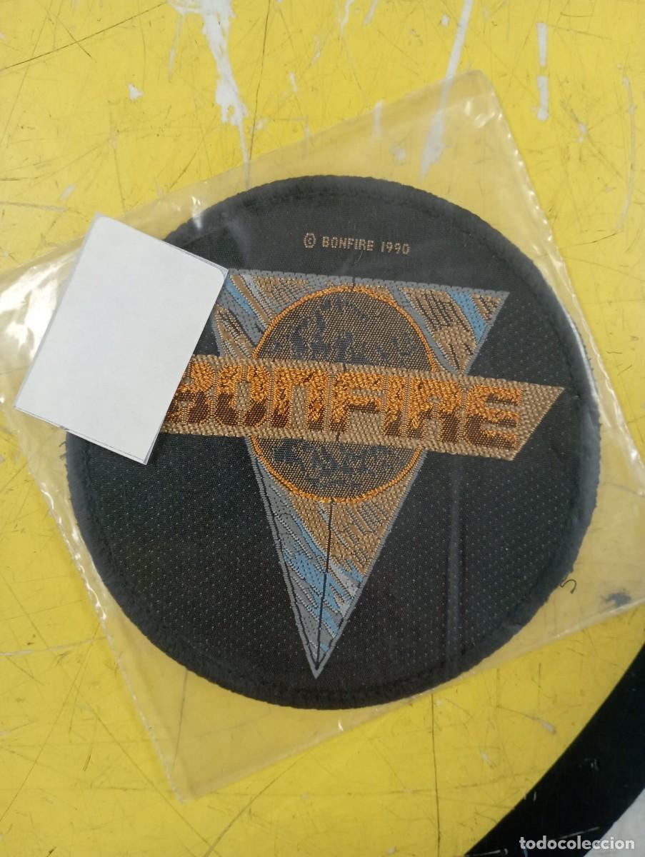 M&uacute;sica de colecci&oacute;n: PARCHE BORDADO - TERMO ADHESIVO - GRUPO ROCK - BOMFIRE