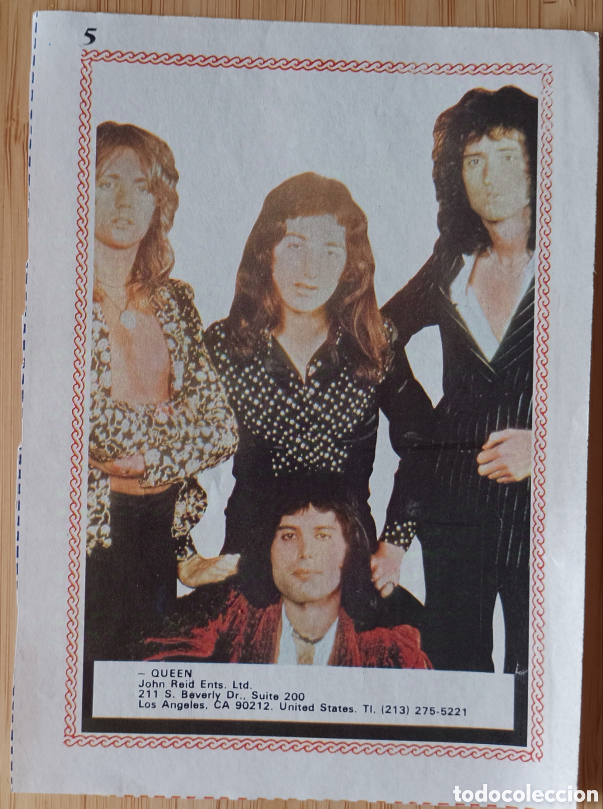 M&uacute;sica de colecci&oacute;n: Recorte prensa QUEEN y al pie la direcci&oacute;n de John Reid Ents. Ltd. en Los &Aacute;ngeles